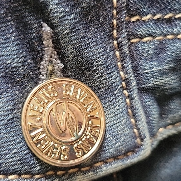 Seven7 Embellished/Distressed Denim Jeans, 5 Pocket, Skinny Ankle Size 8 - Picture 6 of 13